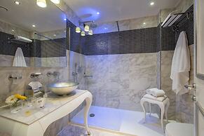 Carnival Palace Hotel