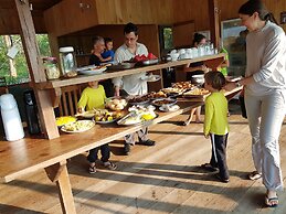 Amazon Arowana Lodge