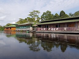 Amazon Arowana Lodge