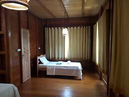 Amazon Arowana Lodge