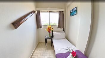 Coconut Palms Resort