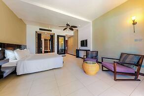 Crystals Beach Resort Belle Mare, a member of Radisson Individuals
