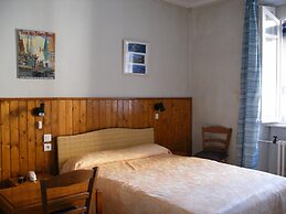 Hotel Modern