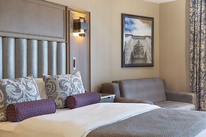 Almira Hotel Thermal Spa & Convention Center