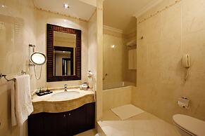 Almira Hotel Thermal Spa & Convention Center