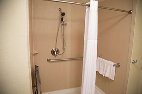 Hampton Inn & Suites Sharon