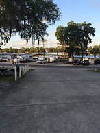 Steinhatchee River Inn