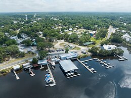 Steinhatchee River Inn