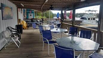 Steinhatchee River Inn
