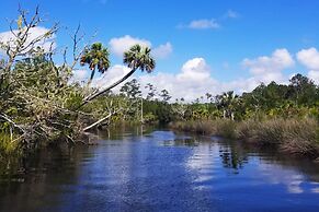 Steinhatchee River Inn