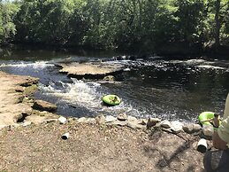 Steinhatchee River Inn