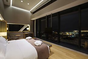 DoubleTree by Hilton Istanbul Avcilar