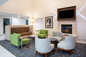 Holiday Inn Express & Suites Lincoln City by IHG
