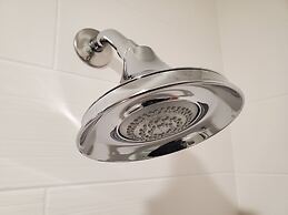 Holiday Inn Express & Suites Lincoln City by IHG