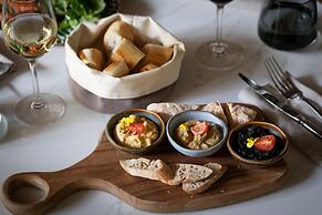 Le Parchamp, Paris Boulogne, a Tribute Portfolio Hotel
