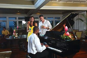 Magdalena Grand Beach & Golf Resort