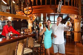 Magdalena Grand Beach & Golf Resort