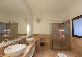 IndoChine Resort & Villas