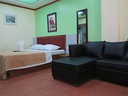 BADLADZ Beach and Dive Resort