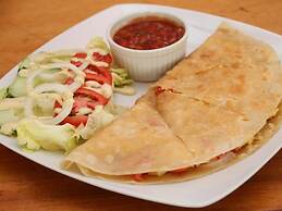 BADLADZ Beach and Dive Resort