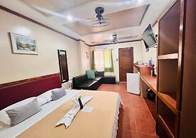 BADLADZ Beach and Dive Resort