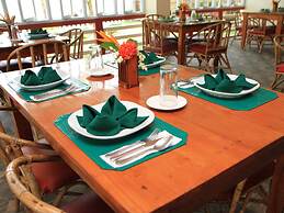 BADLADZ Beach and Dive Resort