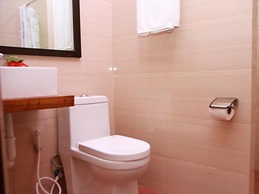 BADLADZ Beach and Dive Resort