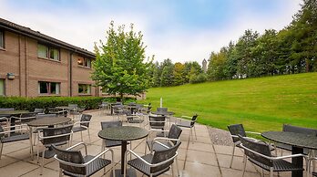 Stirling Court Hotel