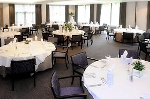 Stirling Court Hotel