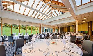 Stirling Court Hotel