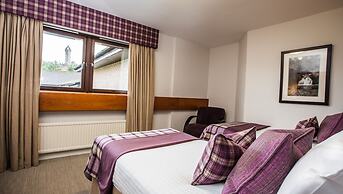 Stirling Court Hotel