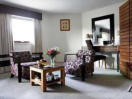Stirling Court Hotel