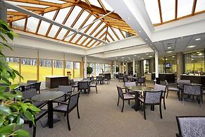 Stirling Court Hotel