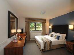 Stirling Court Hotel