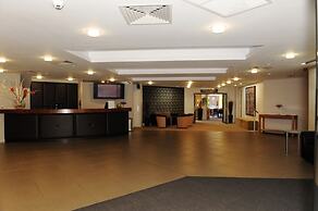 Stirling Court Hotel