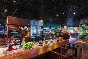 Keraton at The Plaza, The Unbound Collection by Hyatt