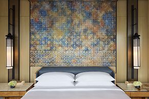 Keraton at The Plaza, The Unbound Collection by Hyatt