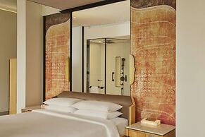 Keraton at The Plaza, The Unbound Collection by Hyatt