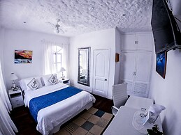 Angermeyer Waterfront Inn