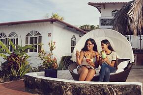 Angermeyer Waterfront Inn