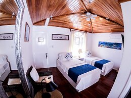 Angermeyer Waterfront Inn