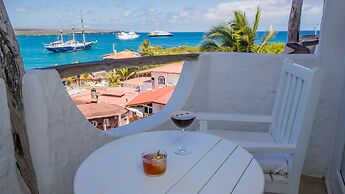 Angermeyer Waterfront Inn