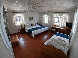 Angermeyer Waterfront Inn