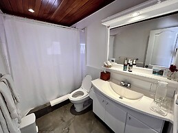 Angermeyer Waterfront Inn