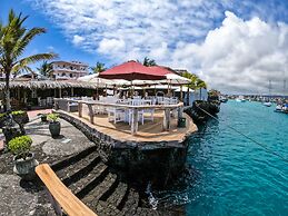 Angermeyer Waterfront Inn