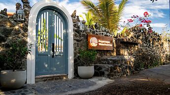 Angermeyer Waterfront Inn