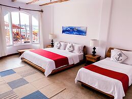 Angermeyer Waterfront Inn