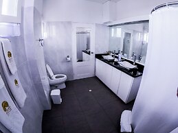 Angermeyer Waterfront Inn