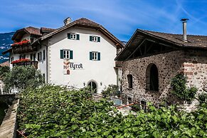 Hotel Tyrol