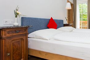 Hotel Tyrol
